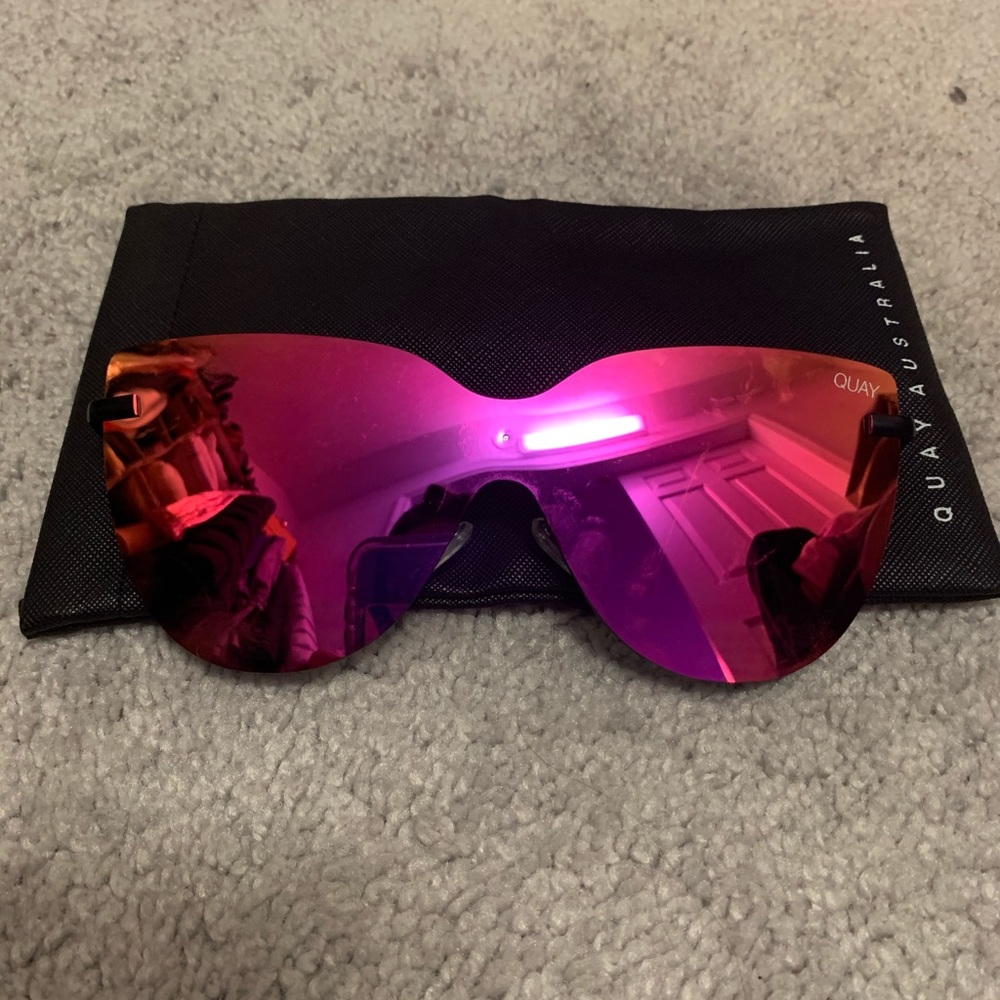 QUAY AUSTRALIA SUNGLASSES!